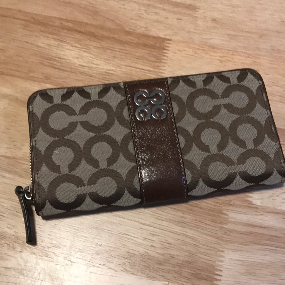 Coach wallet